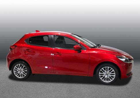 Mazda 2, 2021 3