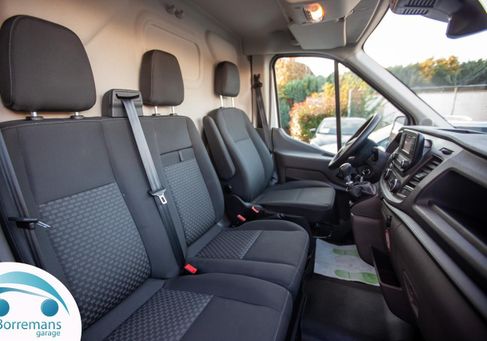 Ford Transit, 2022