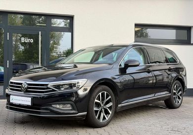 Volkswagen Passat, 2022