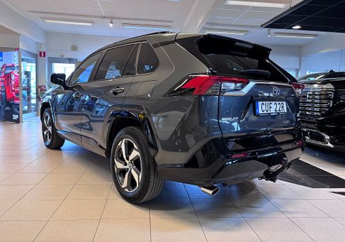 Toyota RAV 4, 2023 2