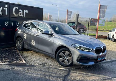 BMW 1 Serija, 2022