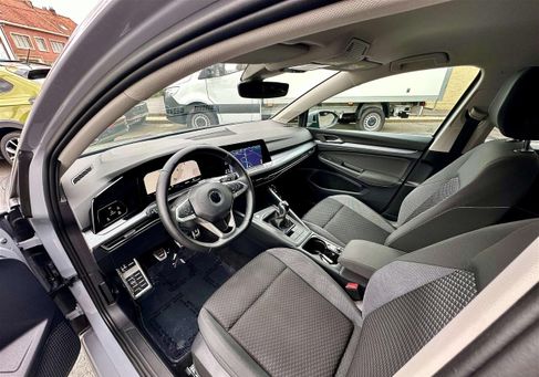 Volkswagen Golf, 2022 2