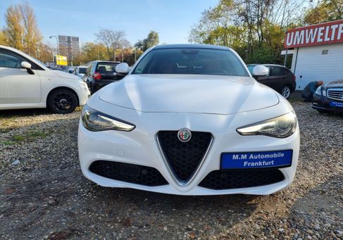 Alfa Romeo Giulia, 2018