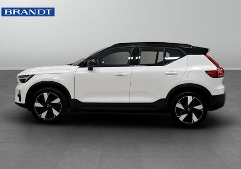 Volvo XC40, 2024 3