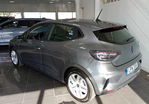Renault Clio, 2024
