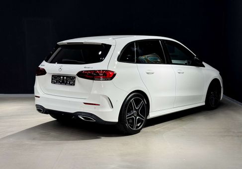 Mercedes-Benz B 220, 2020