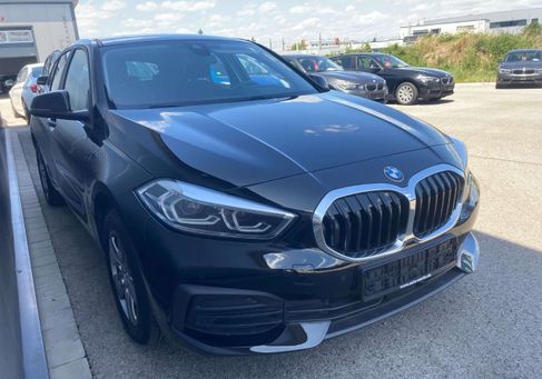 BMW 118, 2019