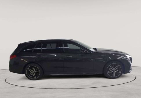 Mercedes-Benz C 300, 2023 3