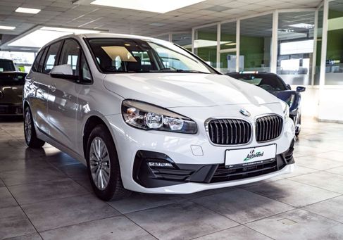 BMW 218, 2019 3