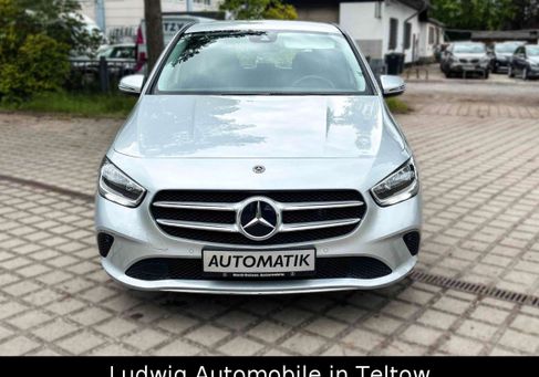 Mercedes-Benz B 180, 2019