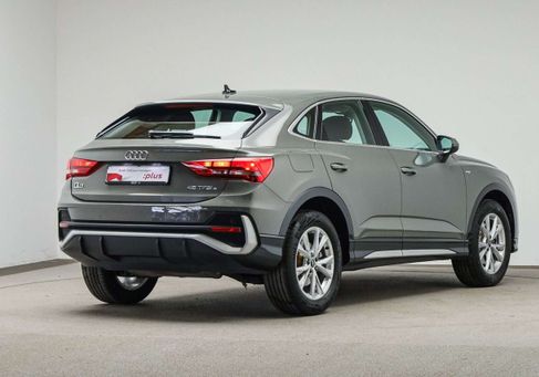 Audi Q3, 2022