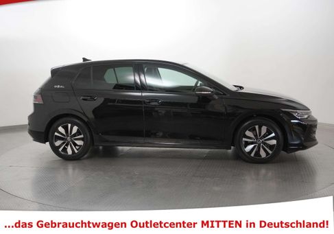 Volkswagen Golf, 2025 2