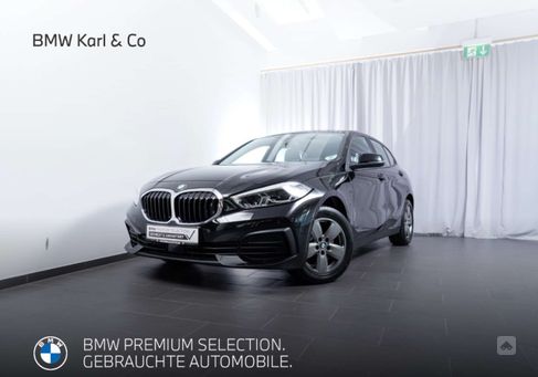 BMW 116, 2021