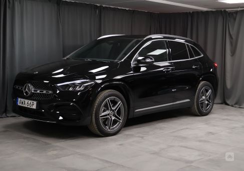 Mercedes-Benz GLA 250, 2024