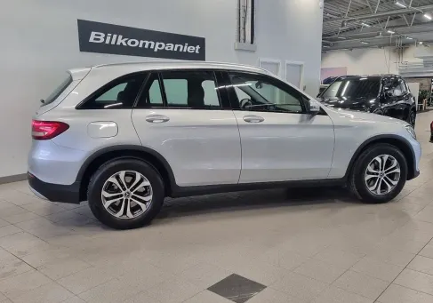 Mercedes-Benz GLC 220, 2018 3