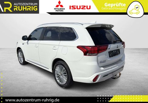 Mitsubishi Outlander, 2020