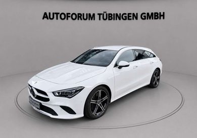 Mercedes-Benz CLA 200, 2022
