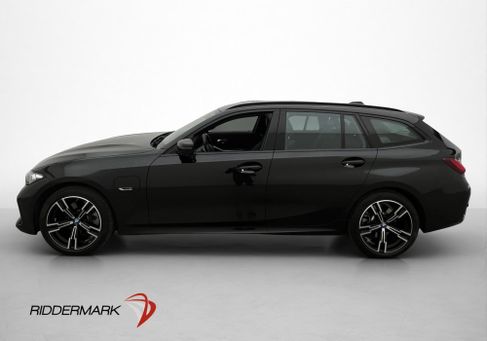 BMW 330, 2023