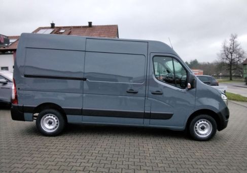 Nissan Interstar, 2023