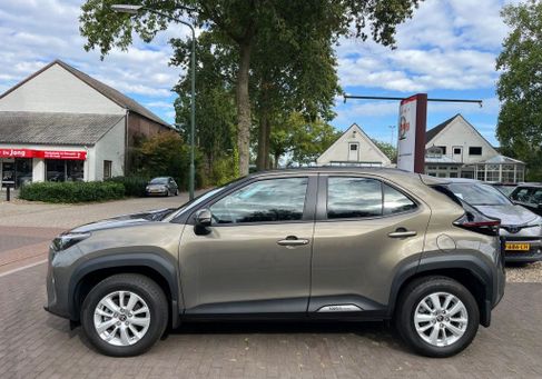 Toyota Yaris Cross, 2025 3