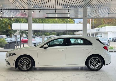 Mercedes-Benz A 220, 2019 3
