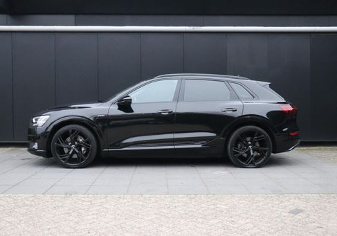 Audi e-tron, 2019