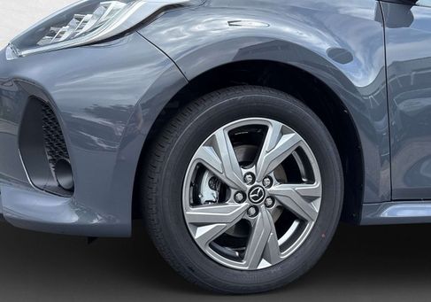 Mazda 2, 2026 3