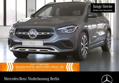 Mercedes-Benz GLA 200, 2021