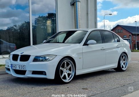 BMW 320, 2007