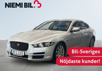 Jaguar XE, 2016