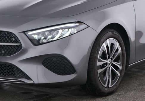 Mercedes-Benz A 180, 2025