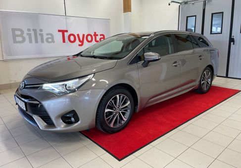 Toyota Avensis, 2015
