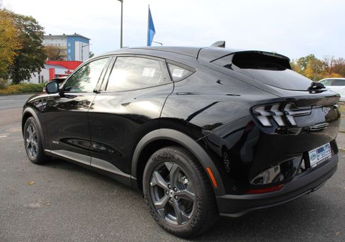 Ford Mustang Mach-E, 2022