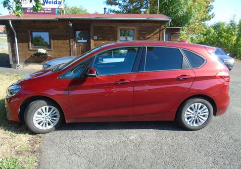 BMW 218, 2019 3