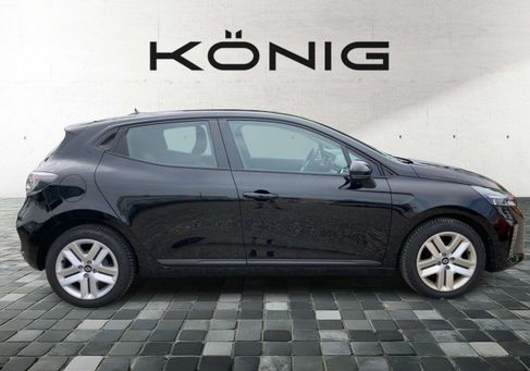 Renault Clio, 2025