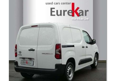Toyota Proace, 2021