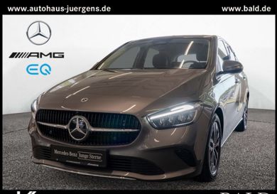 Mercedes-Benz B 180, 2025