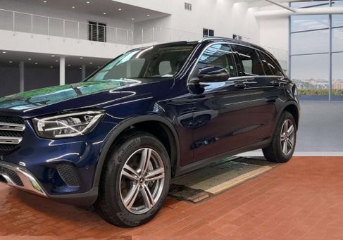 Mercedes-Benz GLC 300, 2022