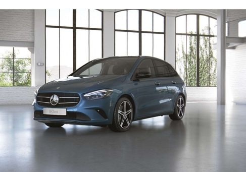 Mercedes-Benz B 250, 2022