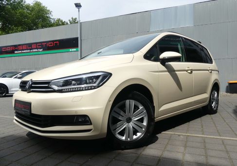 Volkswagen Touran, 2025 2