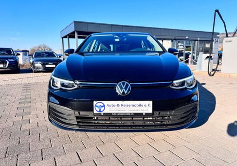 Volkswagen Golf, 2022
