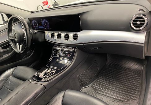 Mercedes-Benz E 220, 2019