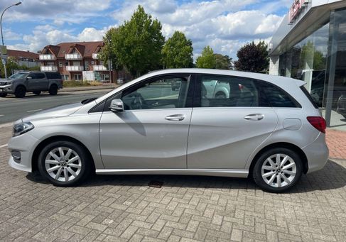 Mercedes-Benz B 180, 2018
