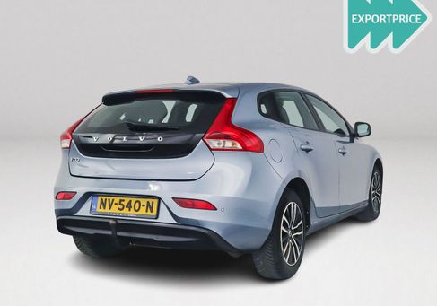 Volvo V40, 2017