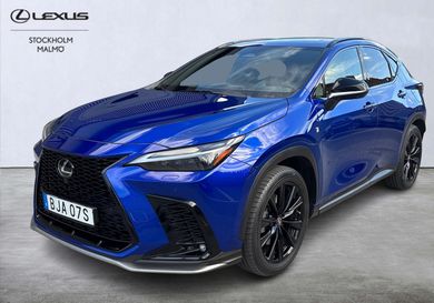 Lexus NX, 2022