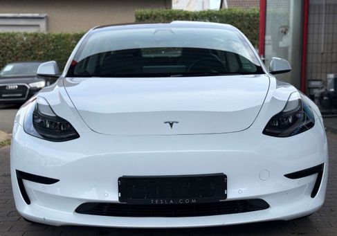 Tesla Model 3, 2021 2