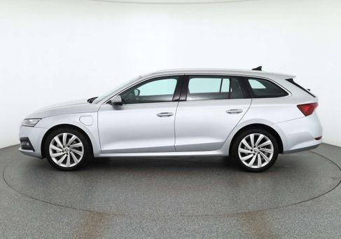 Skoda Octavia, 2022