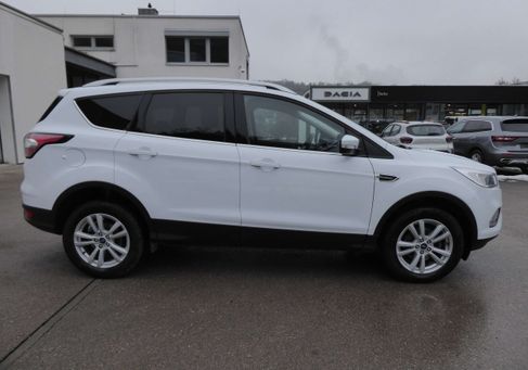 Ford Kuga, 2018