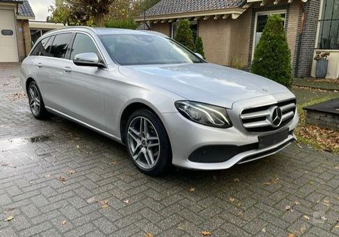 Mercedes-Benz E 220, 2017