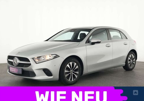 Mercedes-Benz A 180, 2022